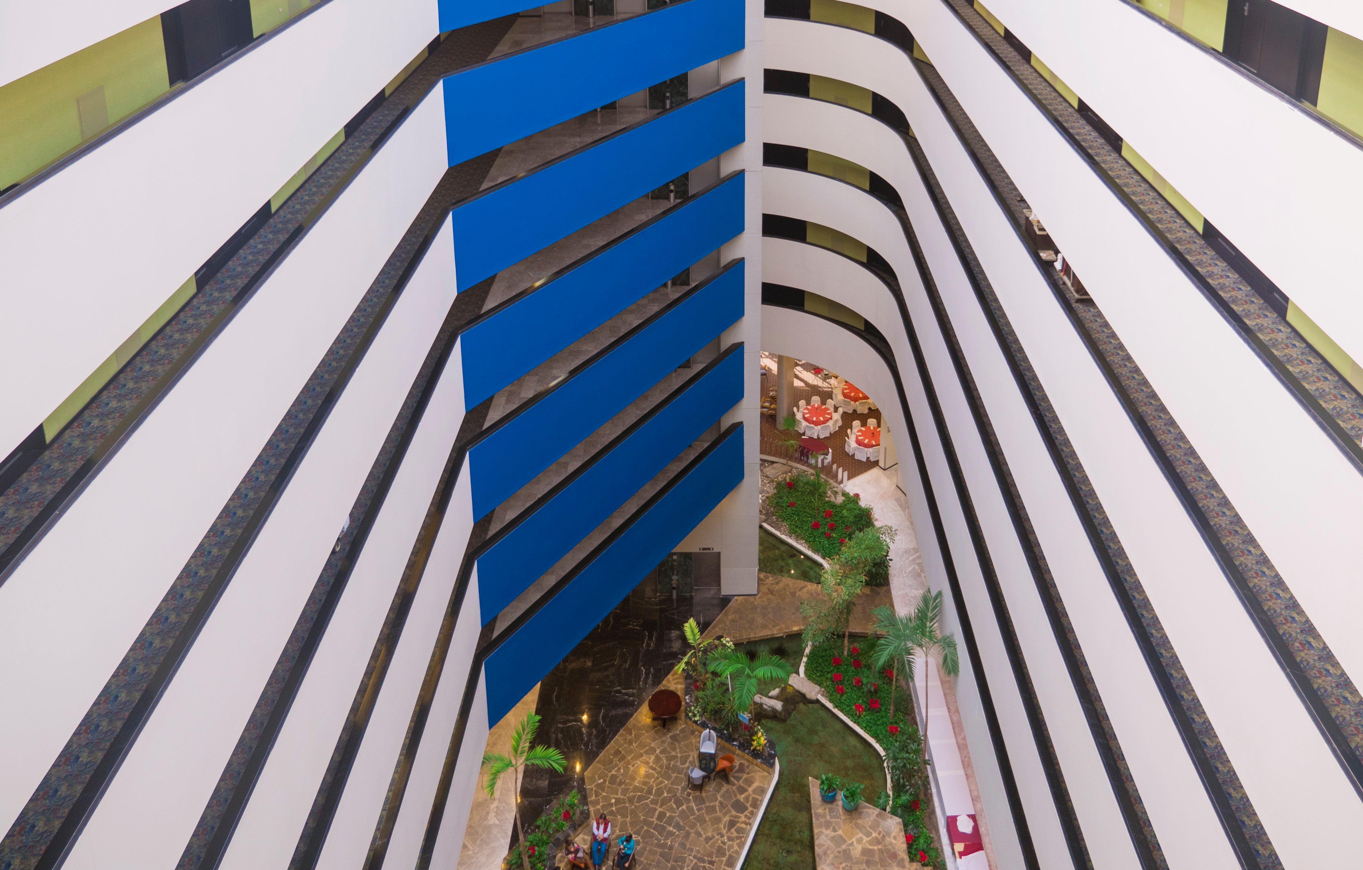 Holiday Inn Monterrey-Parque Fundidora By Ihg Buitenkant foto The interior of the building