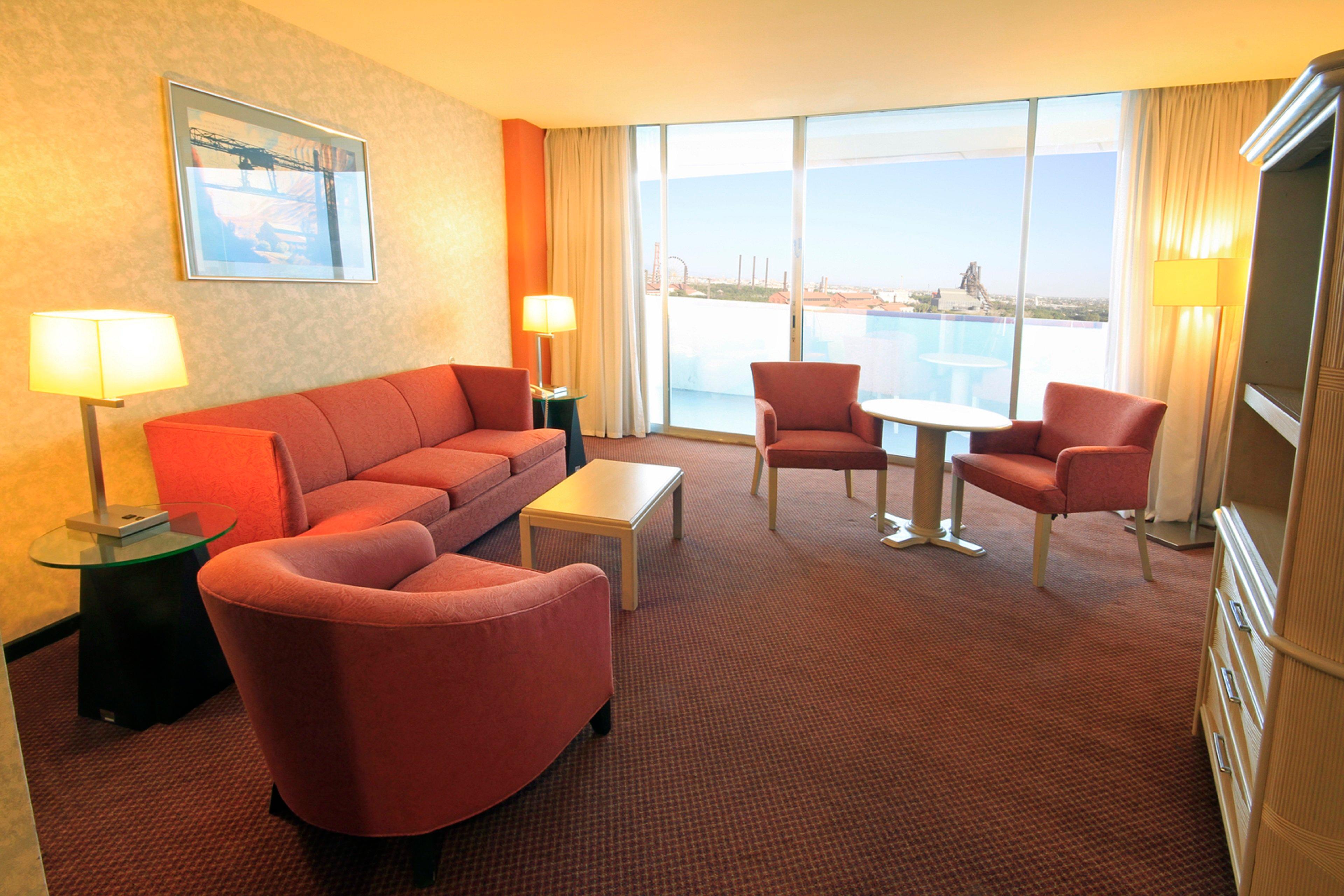Holiday Inn Monterrey-Parque Fundidora By Ihg Buitenkant foto Living room